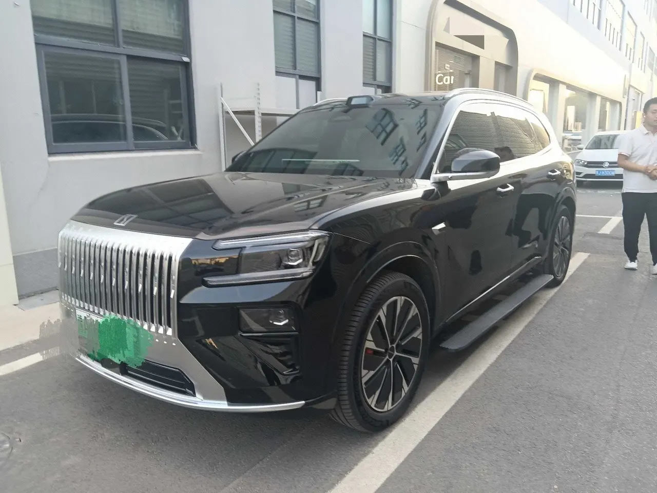 Открыть галерею: Zeekr 2026 Zeekr 8X 2.0T Ultra Edition 70kWh Automatic