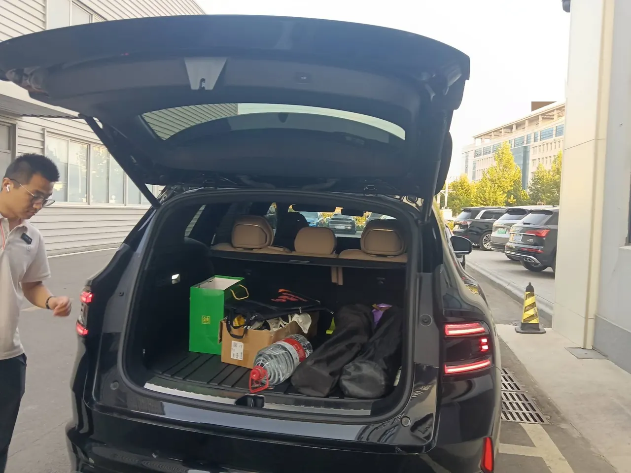 Zeekr 2026 Zeekr 8X 2.0T Ultra Edition 70kWh Automatic 4