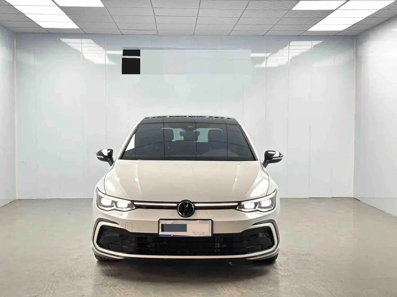 Volkswagen 2021 Golf 8 PRO 1.4TSI 280TSI Automatic 2