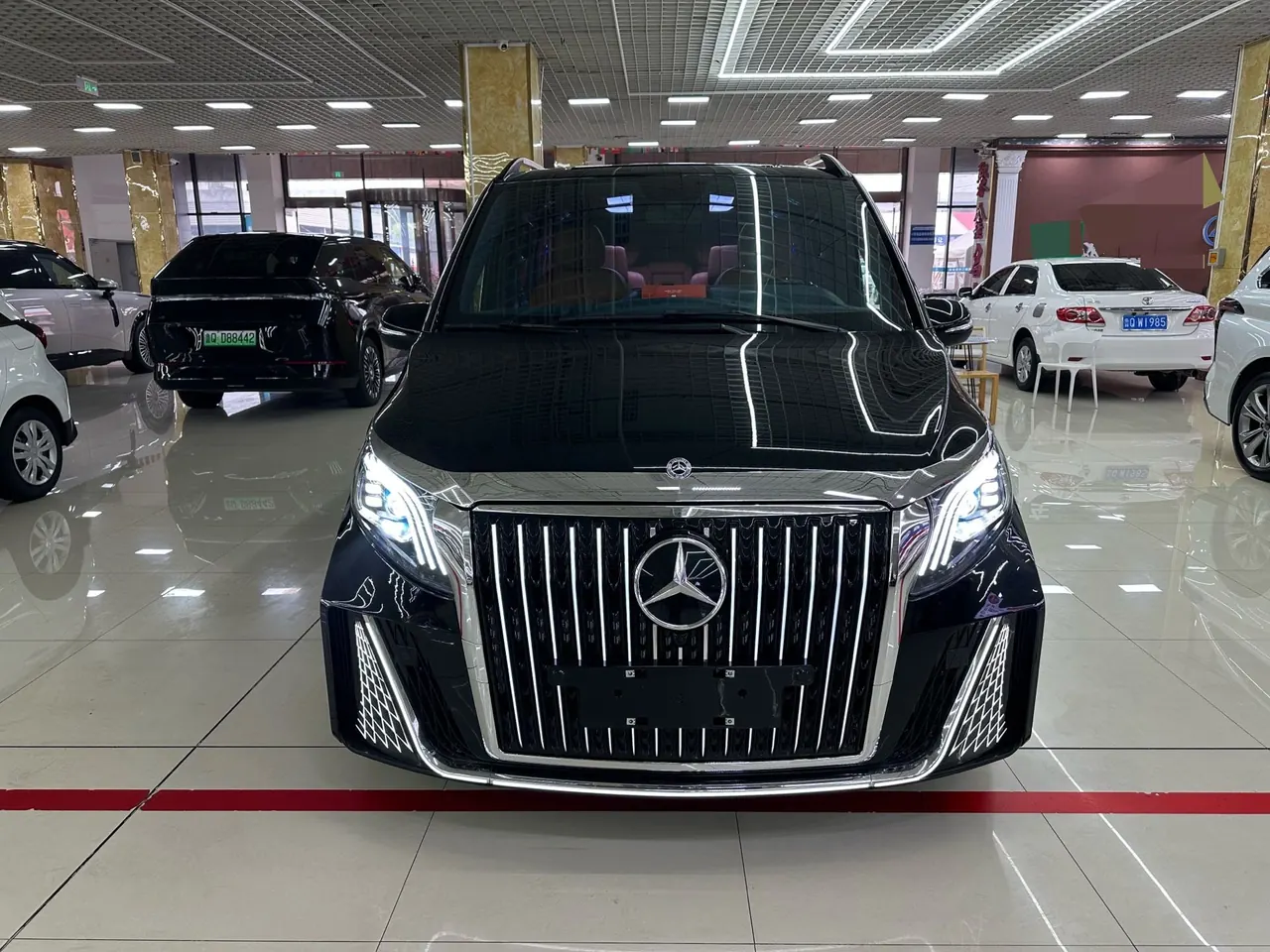 Mercedes Benz 2021 Vito 2.0T Business Edition 7-seat Automatic Gear 3