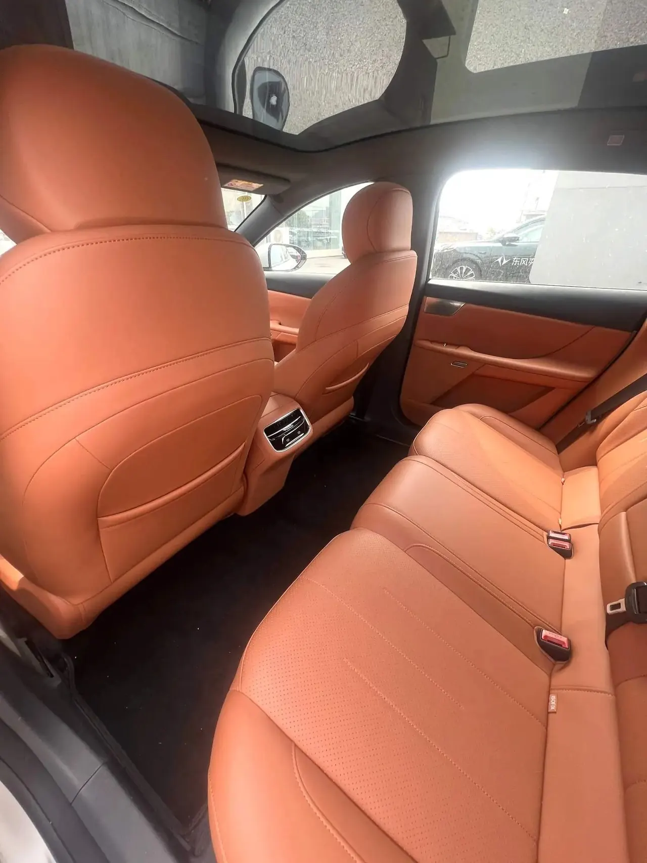 Yi pai 2025 e π 007 565 4-wheel drive Max pilot version automatic gear 4