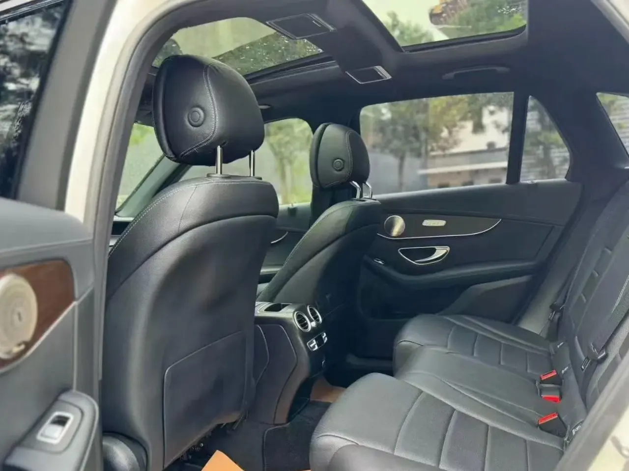 Mercedes Benz 2021 GLC 260 L 4MATIC 2.0T Dynamic Automatic 3