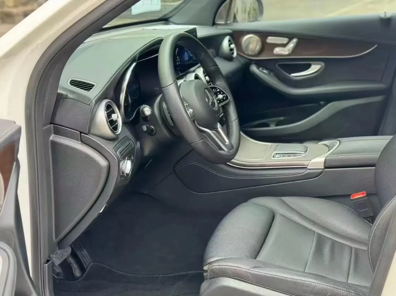 Mercedes Benz 2021 GLC 260 L 4MATIC 2.0T Dynamic Automatic 5