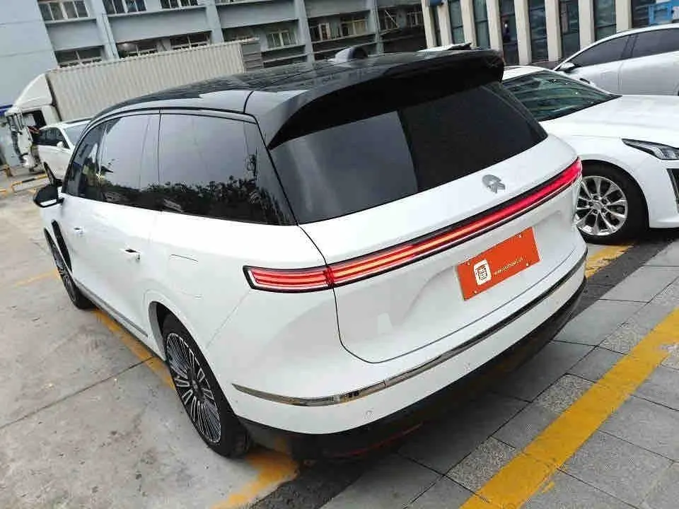 NIO 2026 ES8 5-seat Executive Deluxe Automatic Gear 4