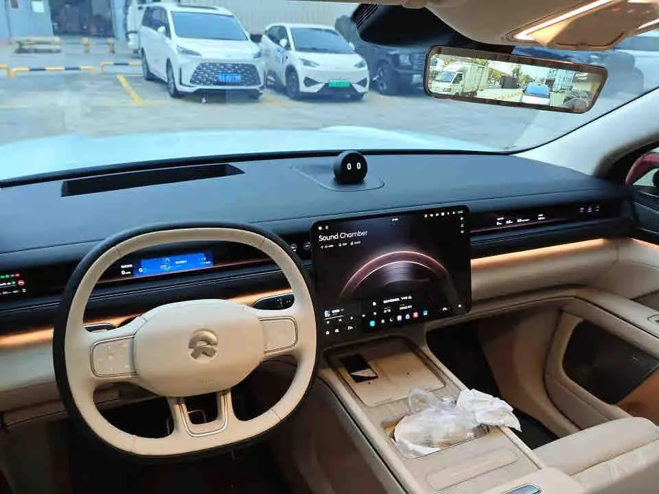 NIO 2026 ES8 5-seat Executive Deluxe Automatic Gear 7