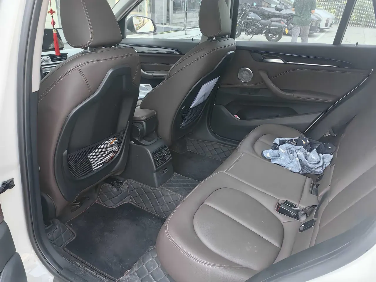 BMW 2022 X1 sDrive20Li 1.5T exclusive automatic gear 15