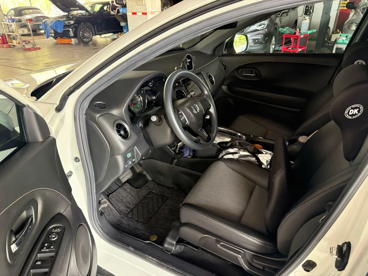 Honda 2021 XR-V 1.5 Stepless Comfort Edition Automatic Gear 2