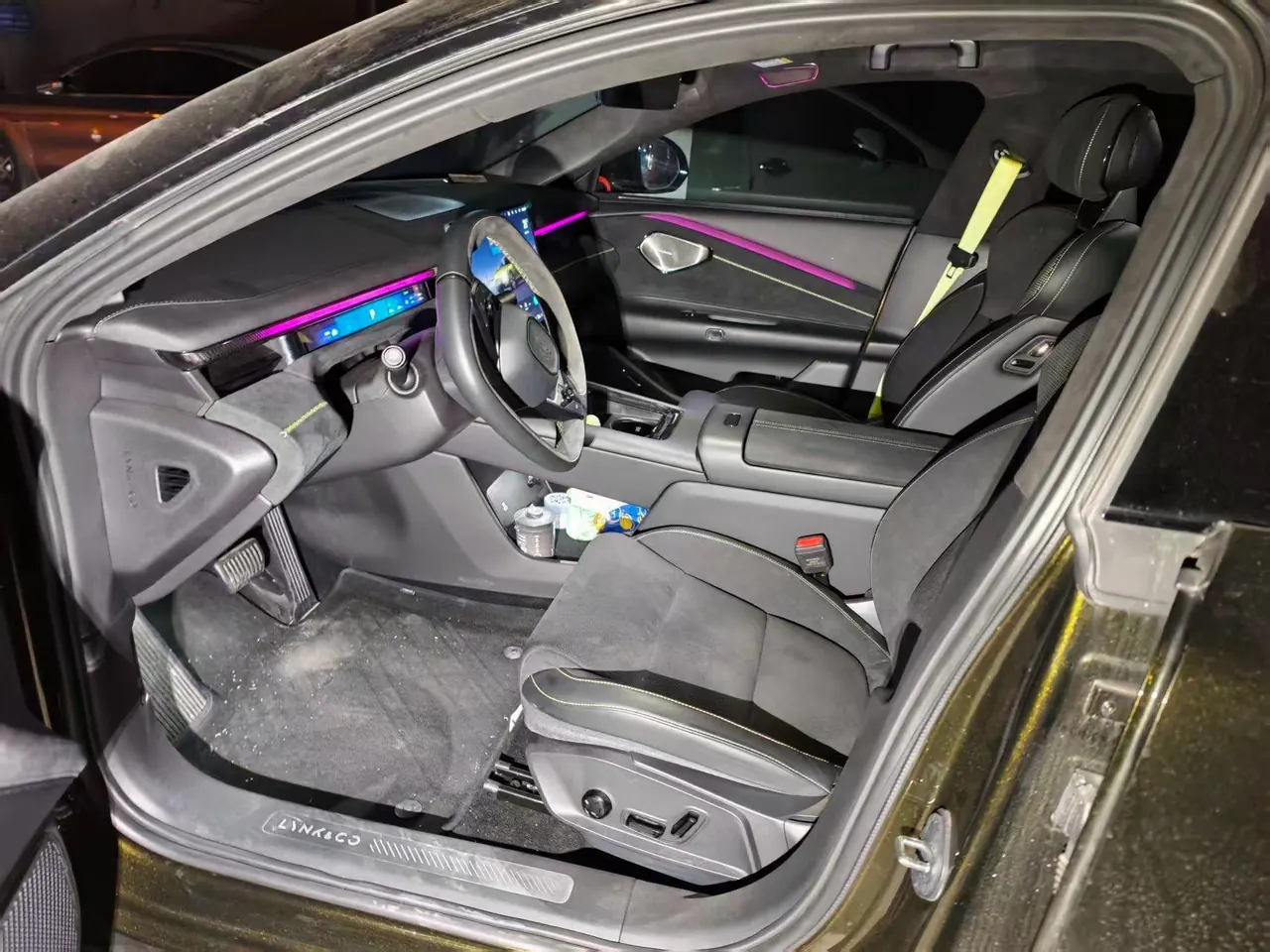 LYNK&amp;CO 2025 LYNK&amp;CO 10 EM-P 1.5T 240 Four-wheel Drive Ultra Sports Edition (Modified) Automatic Gear 3