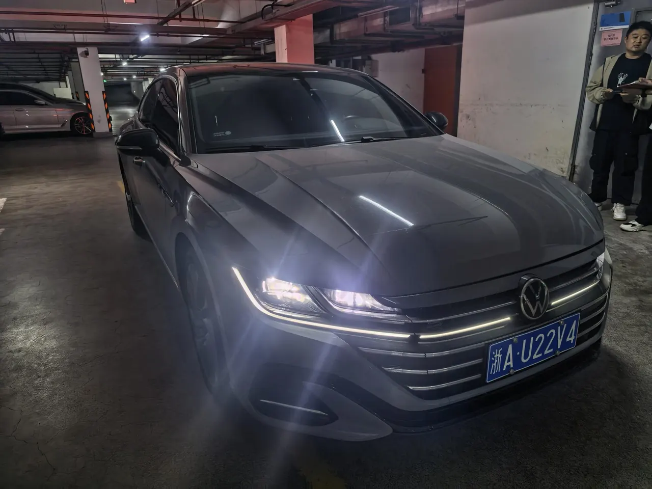 Volkswagen 2021 CC 2.0TSI 380TSI eye-catching automatic gear 3