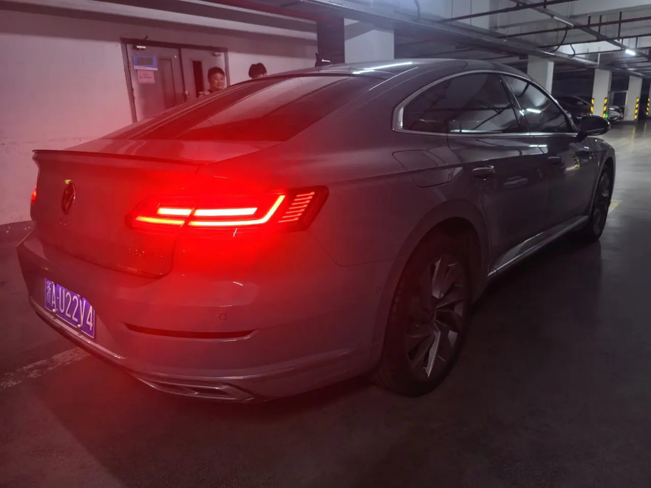 Volkswagen 2021 CC 2.0TSI 380TSI eye-catching automatic gear 7