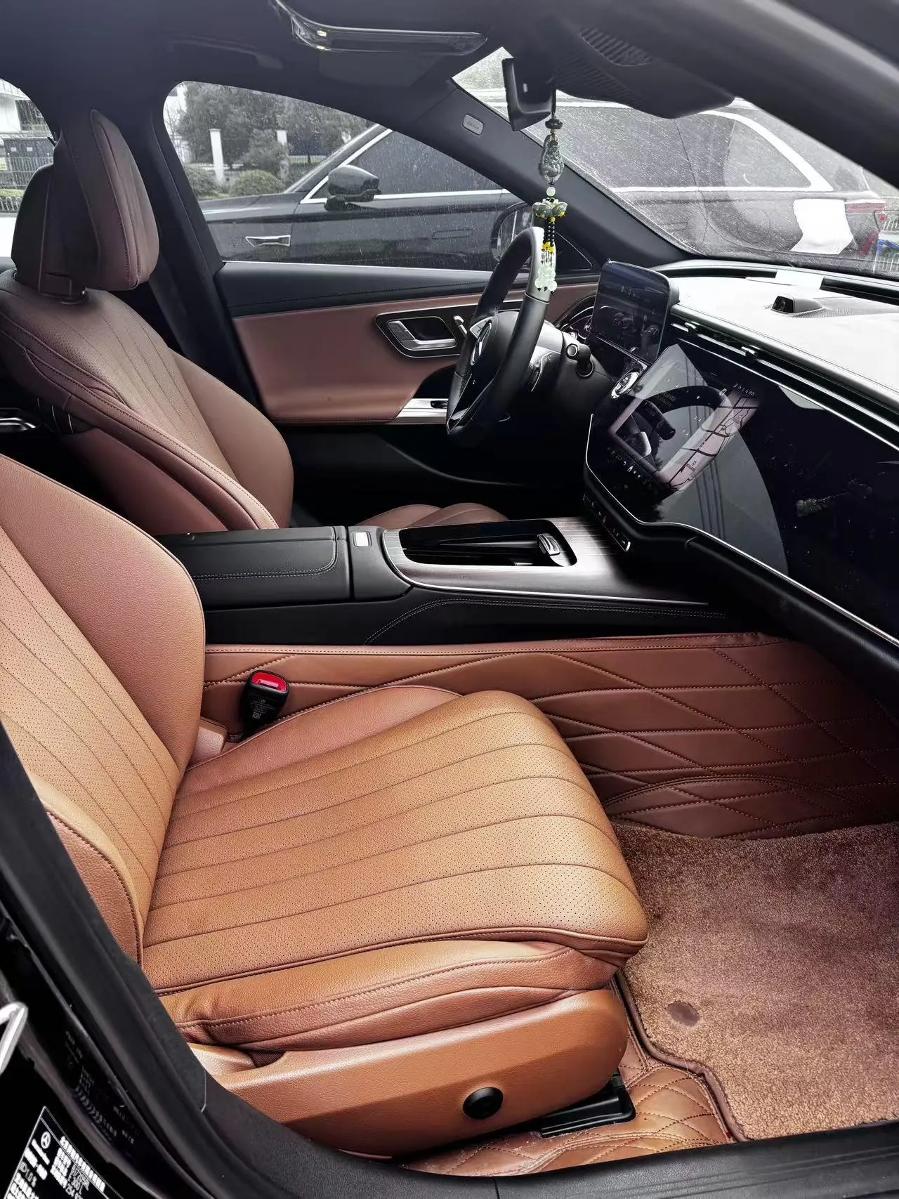 Mercedes Benz E Class 2024 E 300 L 48V 2.0T Luxury Sports Automatic 3