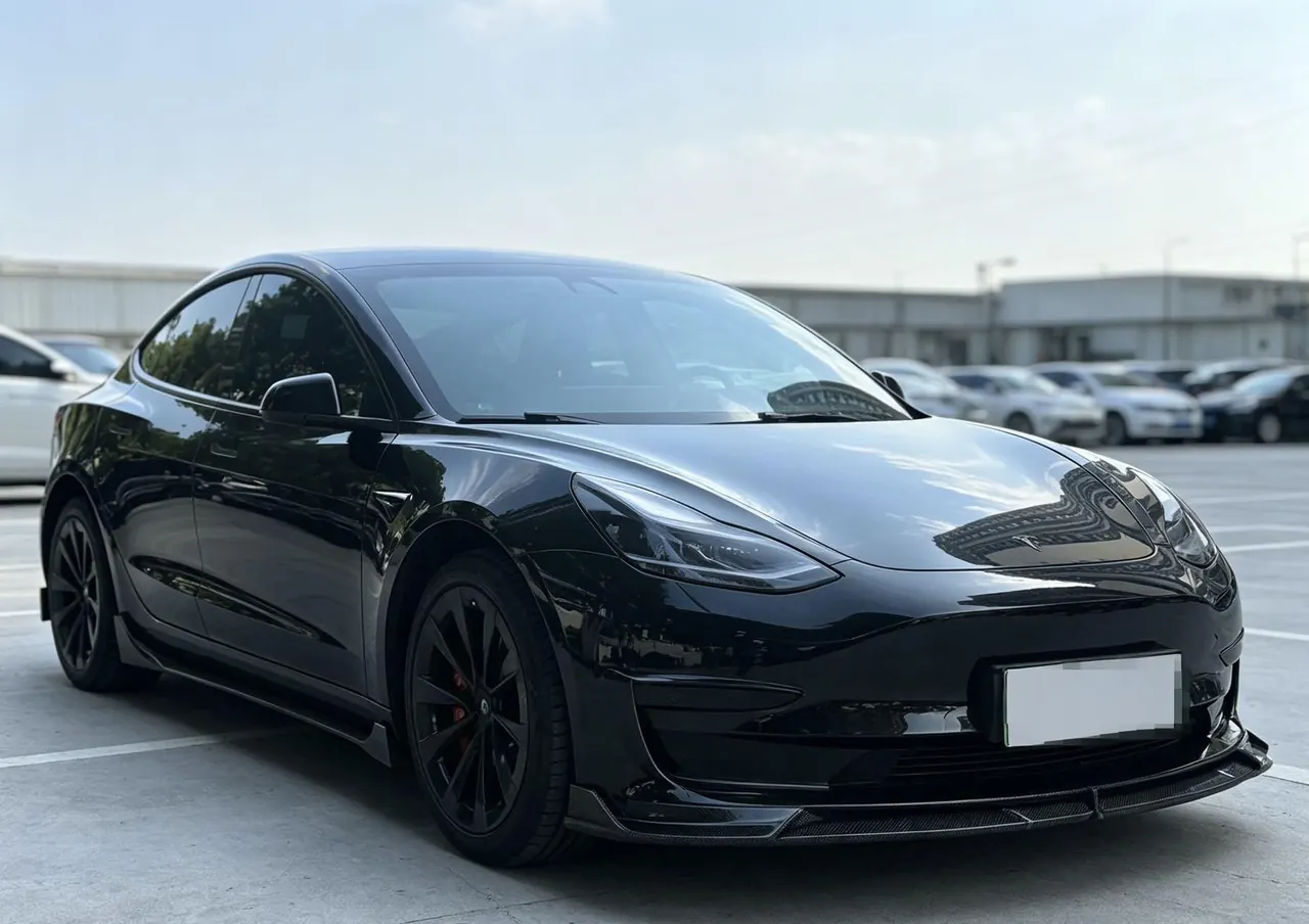 Tesla 2022 Model 3 rear-wheel drive version of automatic transmission 3