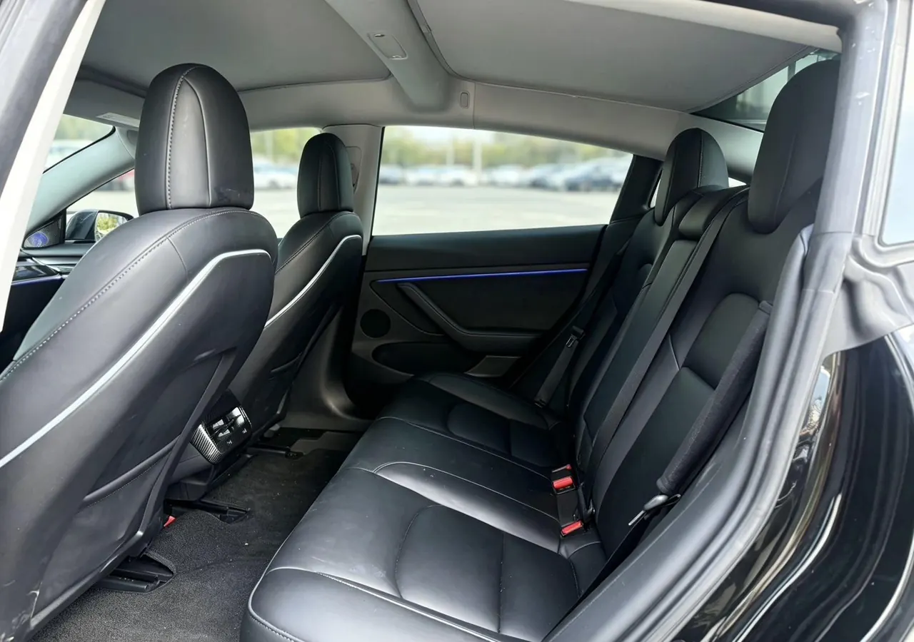 Tesla 2022 Model 3 rear-wheel drive version of automatic transmission 6