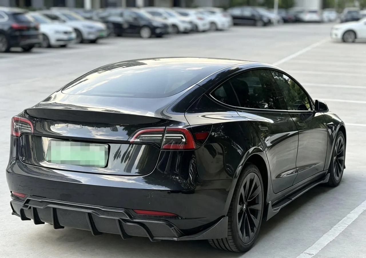 Tesla 2022 Model 3 rear-wheel drive version of automatic transmission 8