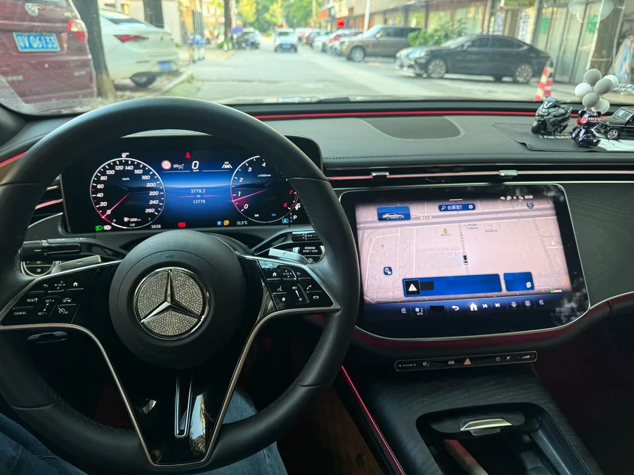 Mercedes Benz E Class 2025 E 300 L 48V 2.0T Luxury Sports Automatic 4