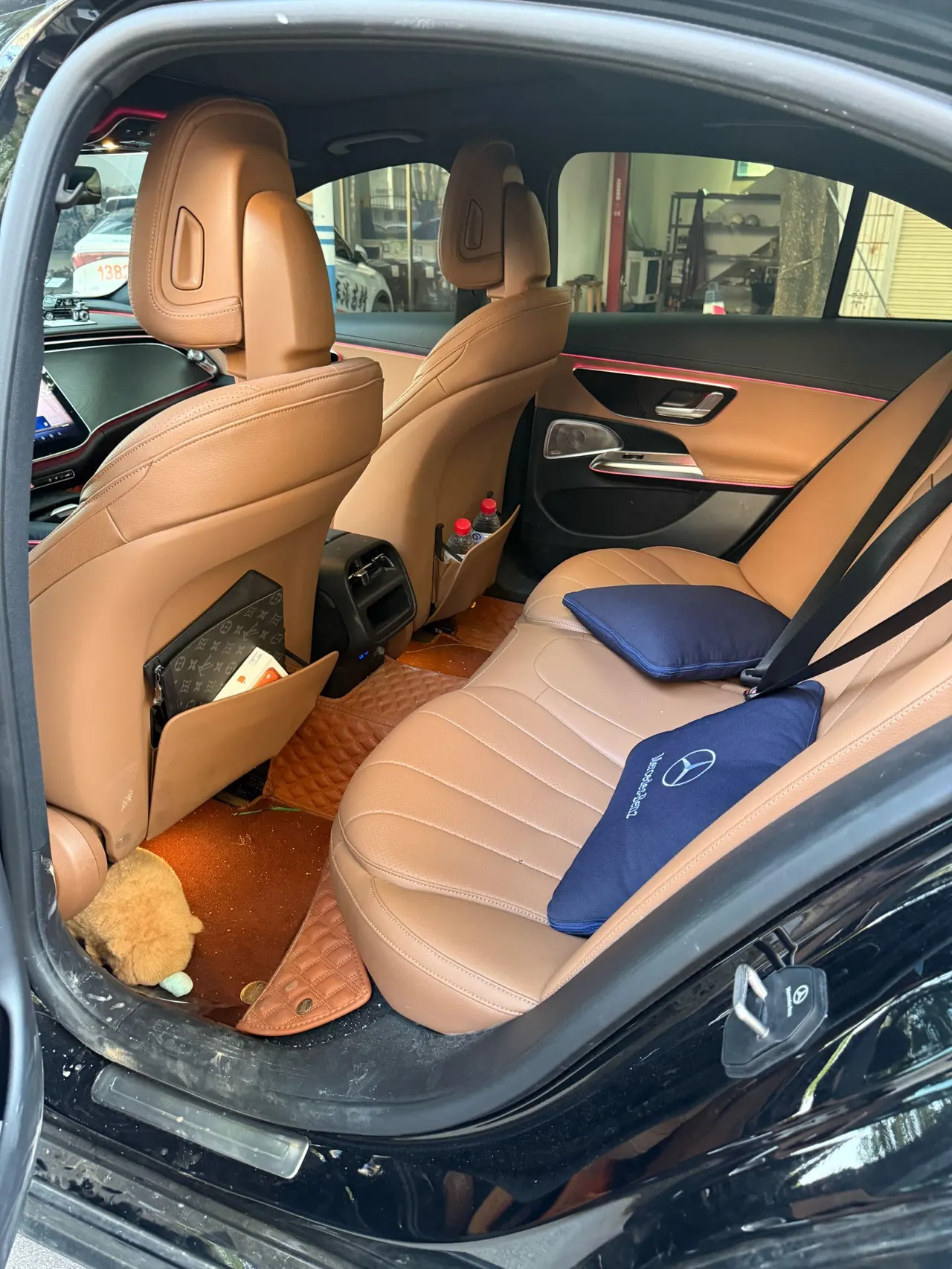 Mercedes Benz E Class 2025 E 300 L 48V 2.0T Luxury Sports Automatic 9