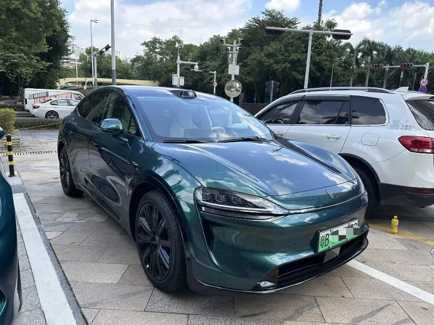 Intellectual 2026 R7 Pure Electric Max (192 Line Laser Radar) Automatic Gear 3
