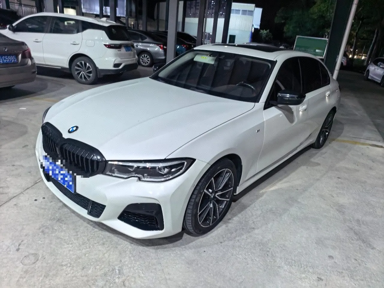 Open image lightbox: BMW 3 Series 2021 325Li 2.0T M Sports Suit (Modified) Automatic Gear