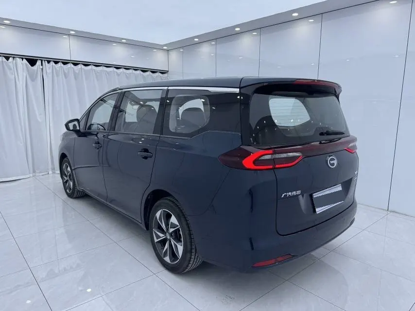Chuanqi 2021 M6 1.5T 270T Deluxe Edition 7-seat Automatic Gear 6