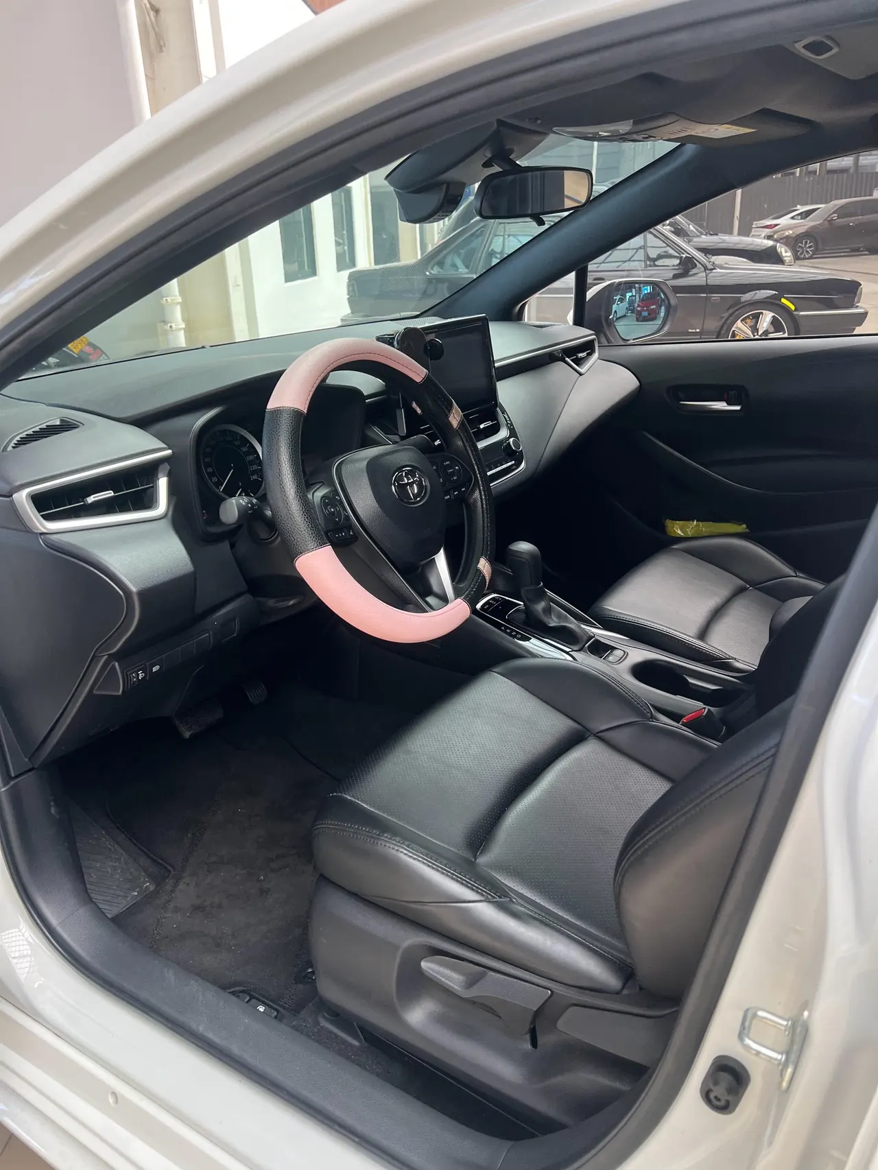 Toyota 2022 Lei Ling 1.2T Stepless 185T Deluxe Automatic Gear 4