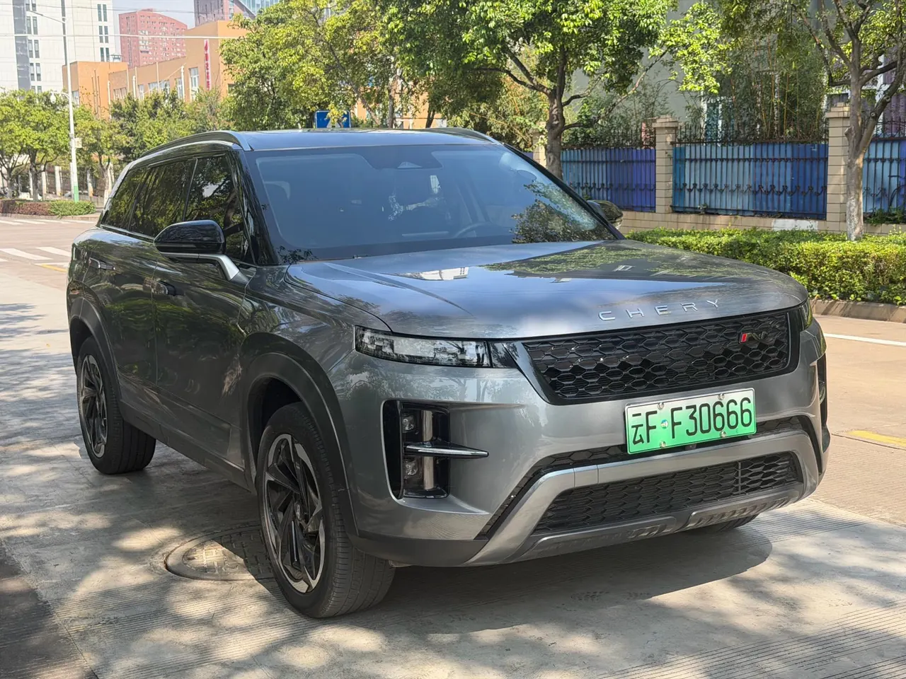 Chery 2025 Ruihu 7 C- DM 1.5T 120KM Royal Automatic 3