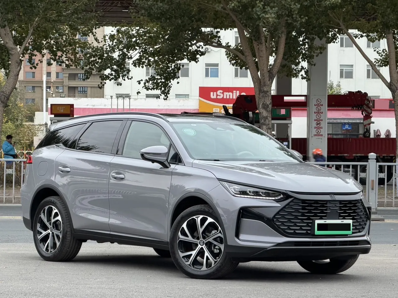 BYD Tang New Energy 2025 Tang DM-i 1.5T Stepless 115KM Cloud Cane Flagship Automatic Gear 3