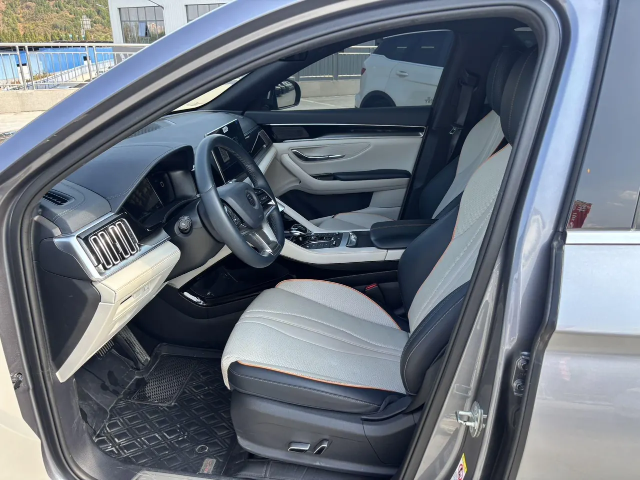 BYD Song Pro New Energy 2022 Song Pro DM-i 1.5 Stepless 110km Flagship Automatic Gear 4