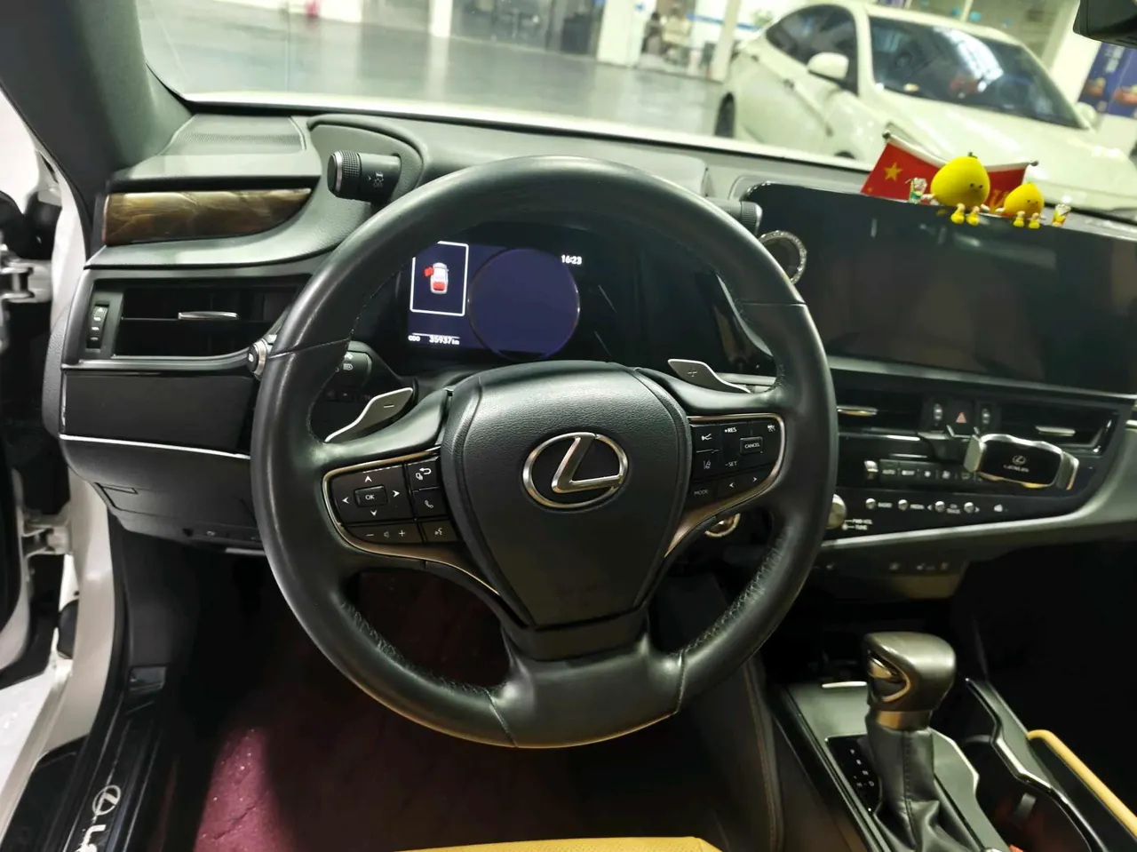 Lexus ES (Imported) 2024 ES200 2.0 Stepless Edition Automatic Gear 3