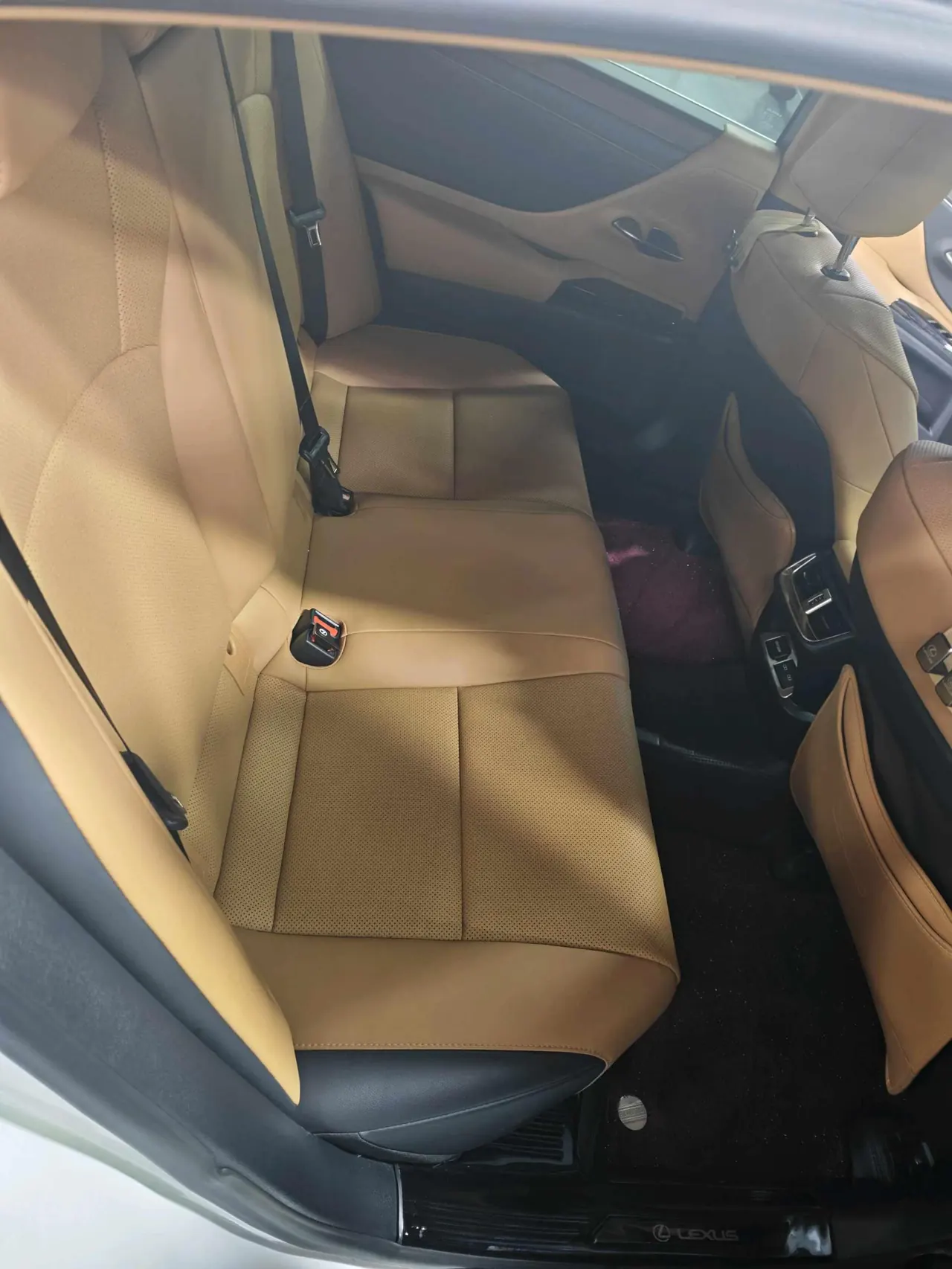 Lexus ES (Imported) 2024 ES200 2.0 Stepless Edition Automatic Gear 7