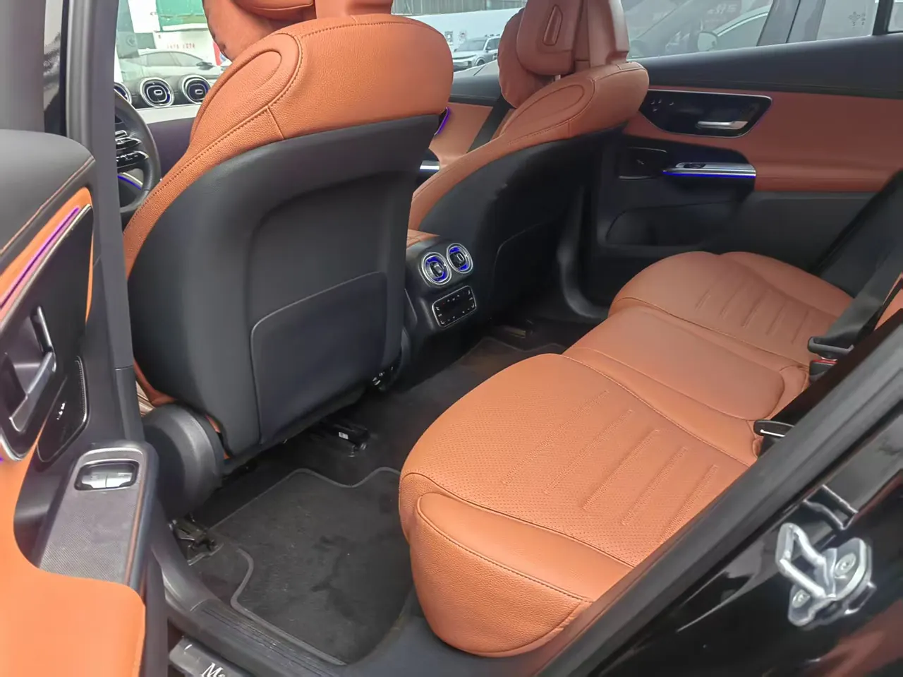 Mercedes Benz 2024 GLC 260 L 4MATIC 48V 2.0T Luxury 5-seat (Modified) Automatic Gear 5