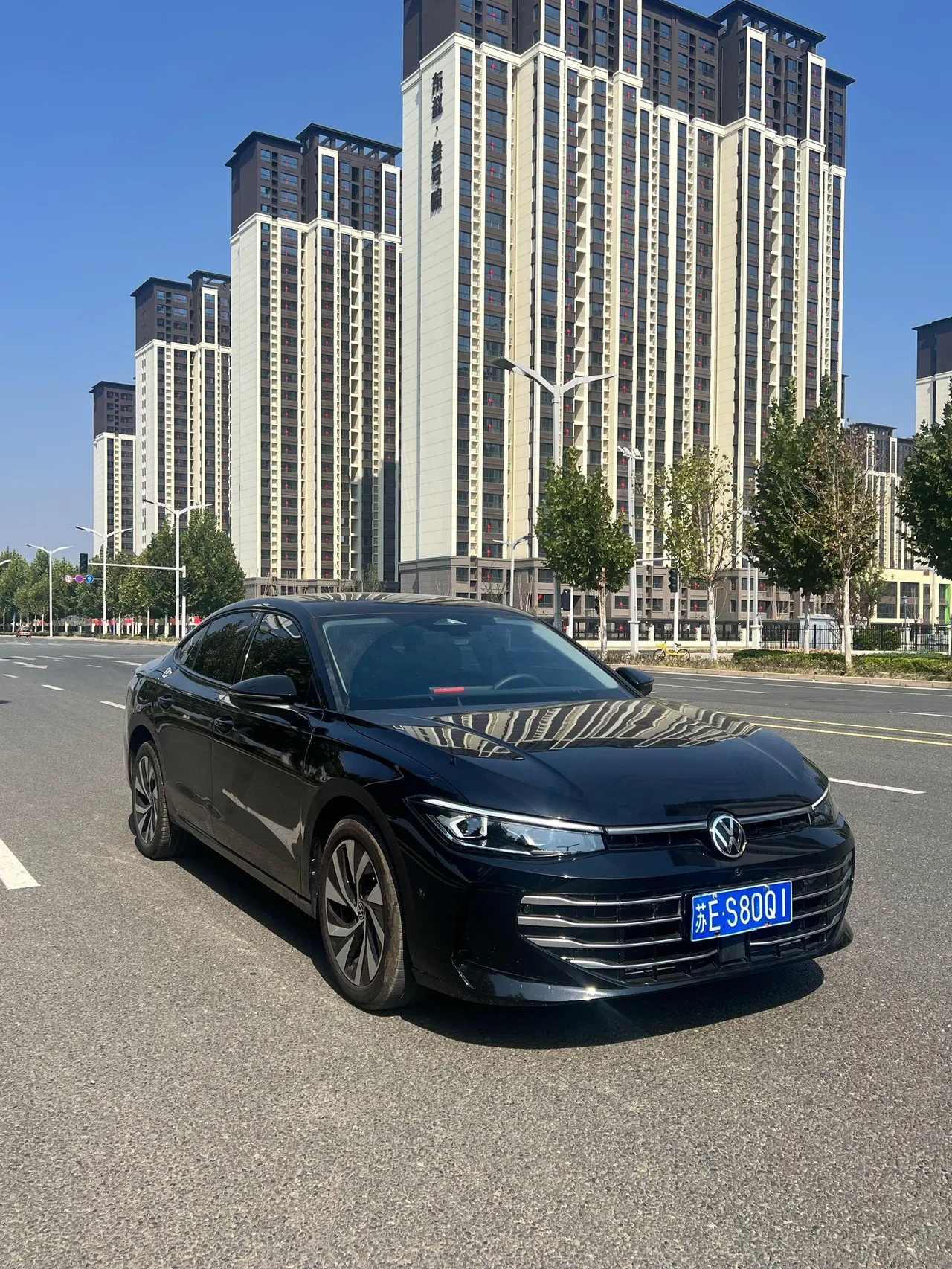 Volkswagen 2025 Passat Pro 2.0TSI 380TSI Longyun Edition Automatic Gear 3