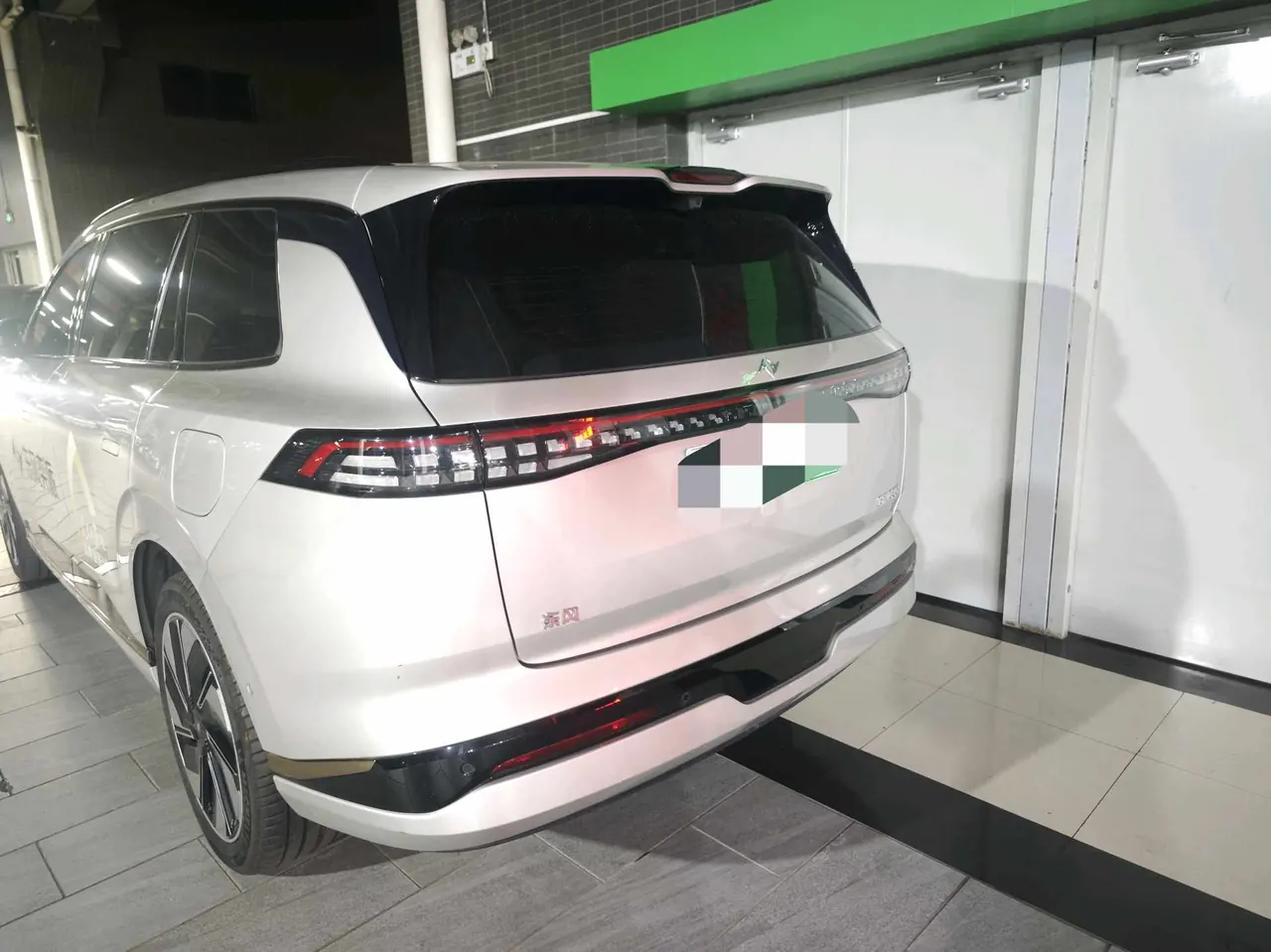 Yi pai 2025 e π 008 210Ultra extended range version 5-seat automatic gear 2