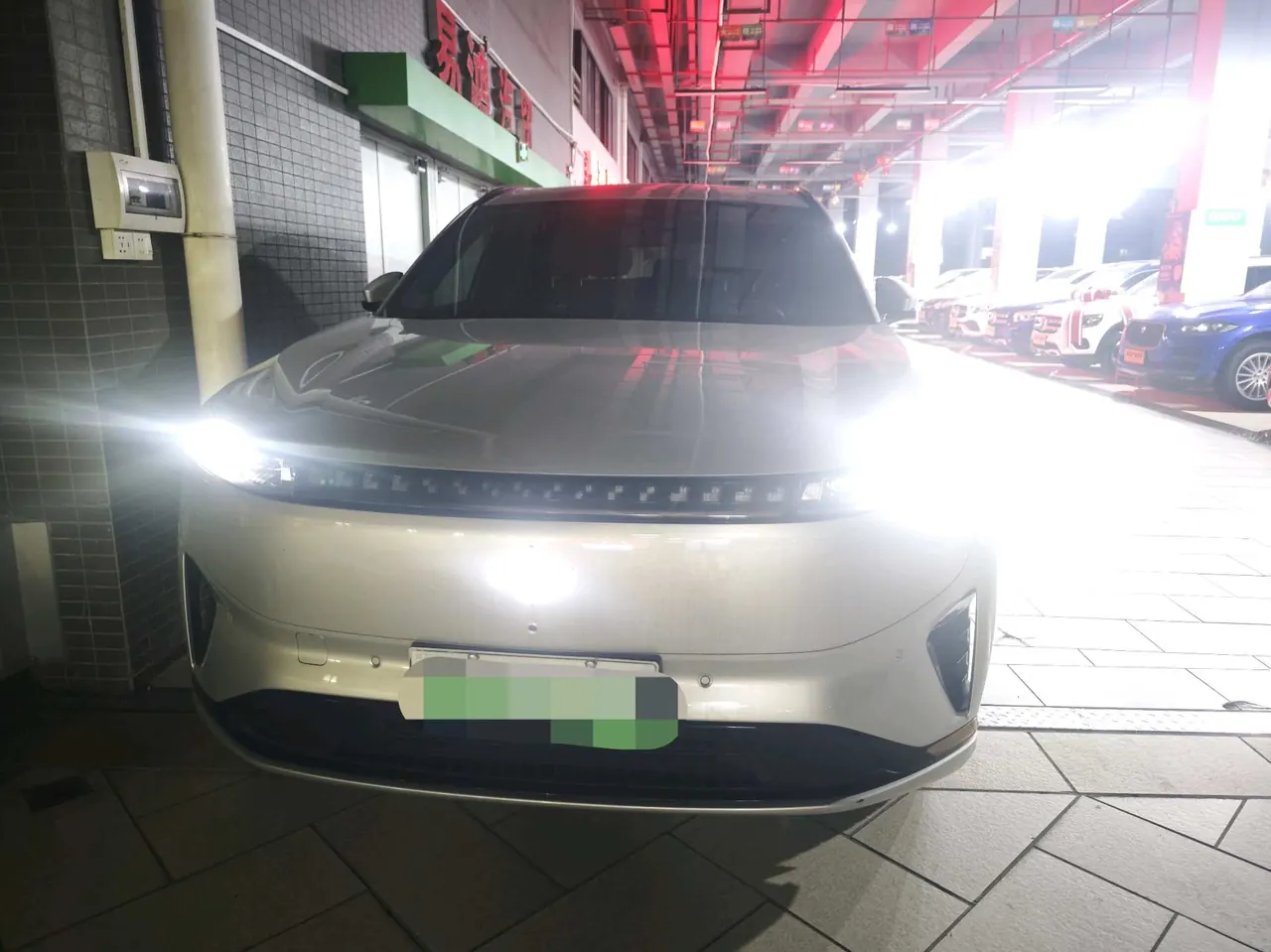 Yi pai 2025 e π 008 210Ultra extended range version 5-seat automatic gear 3