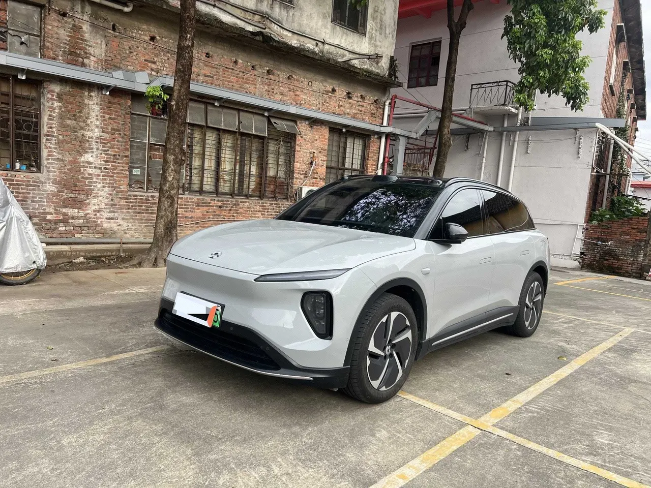 NIO 2024 ES 6 100kWh automatic gear - View 1