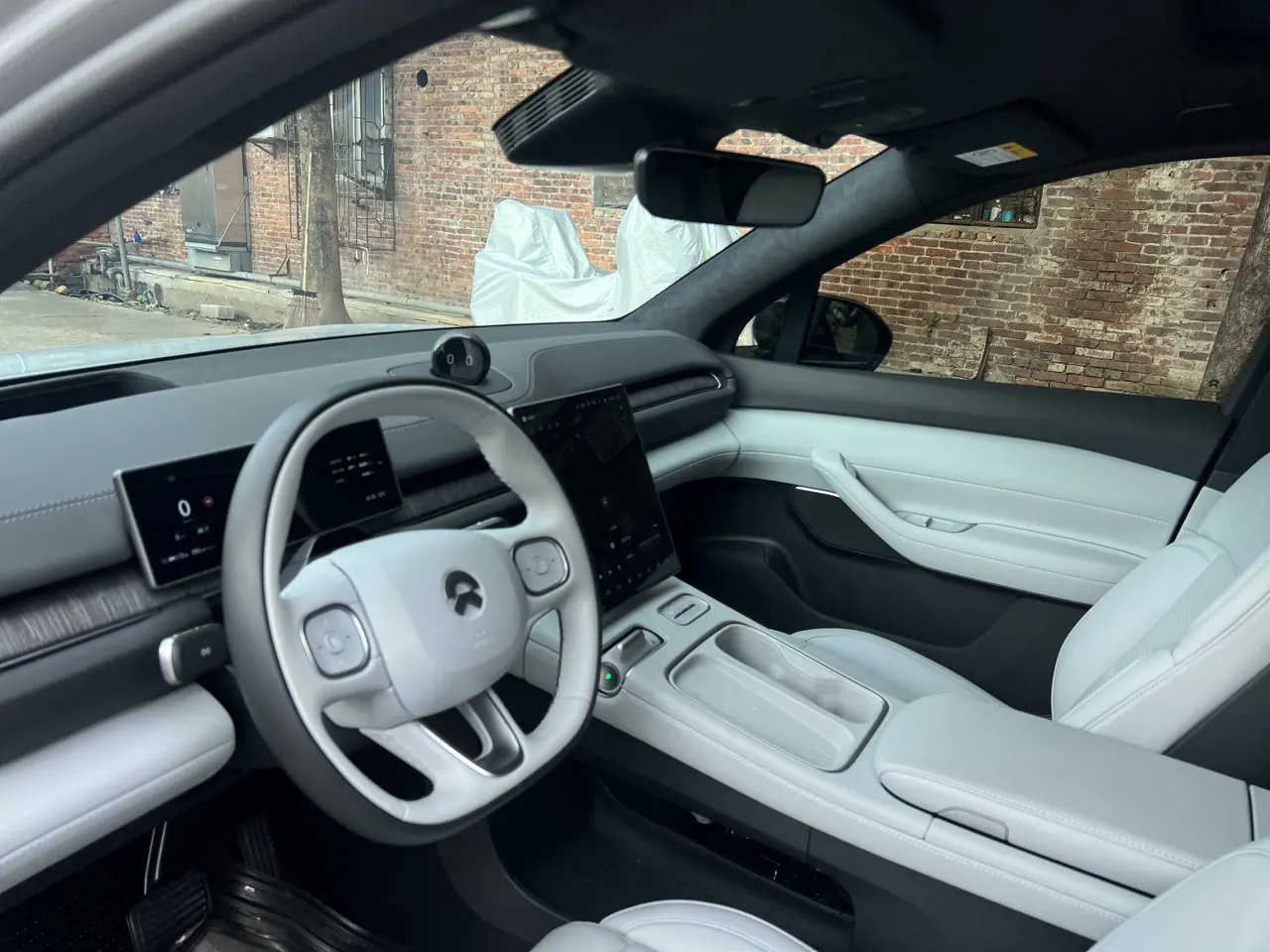 NIO 2024 ES 6 100kWh automatic gear 11