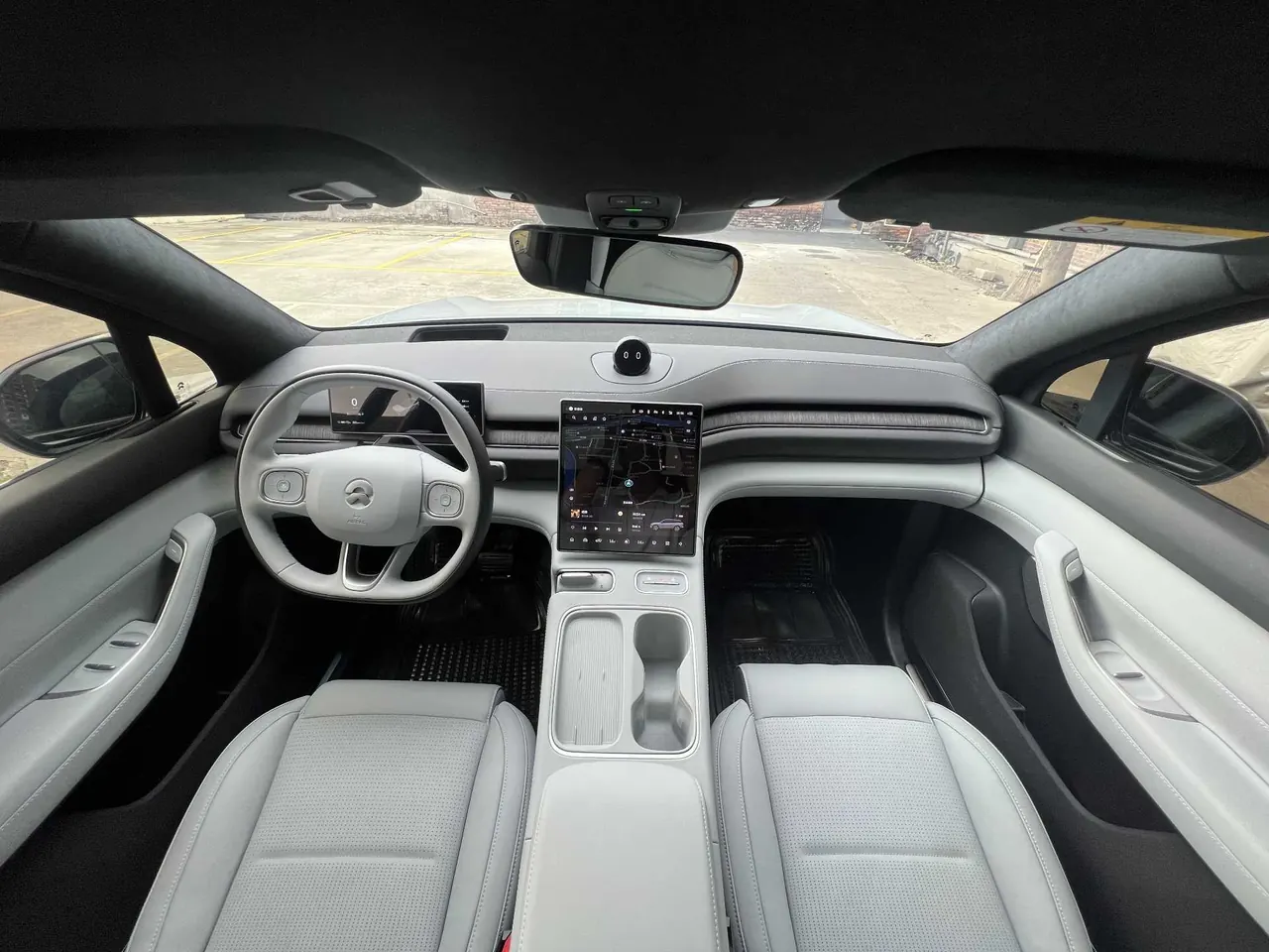 NIO 2024 ES 6 100kWh automatic gear 12