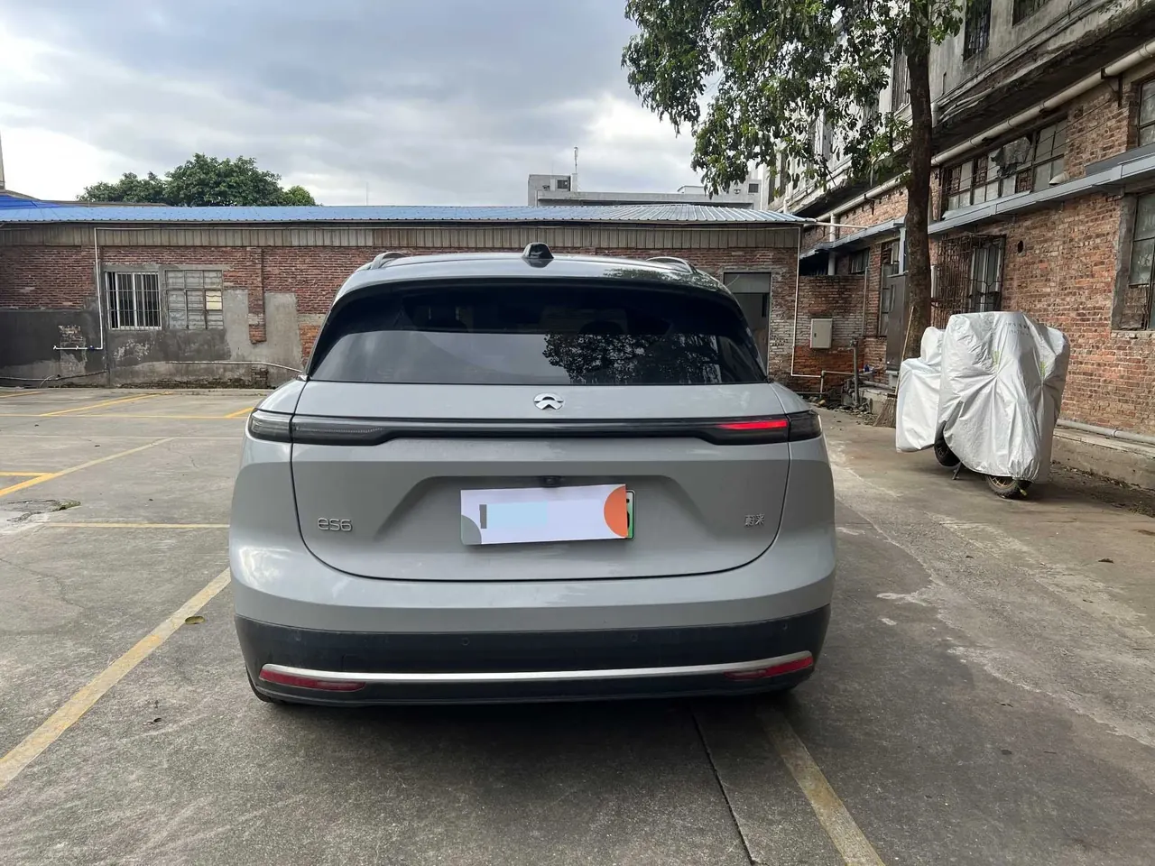 NIO 2024 ES 6 100kWh automatic gear 4