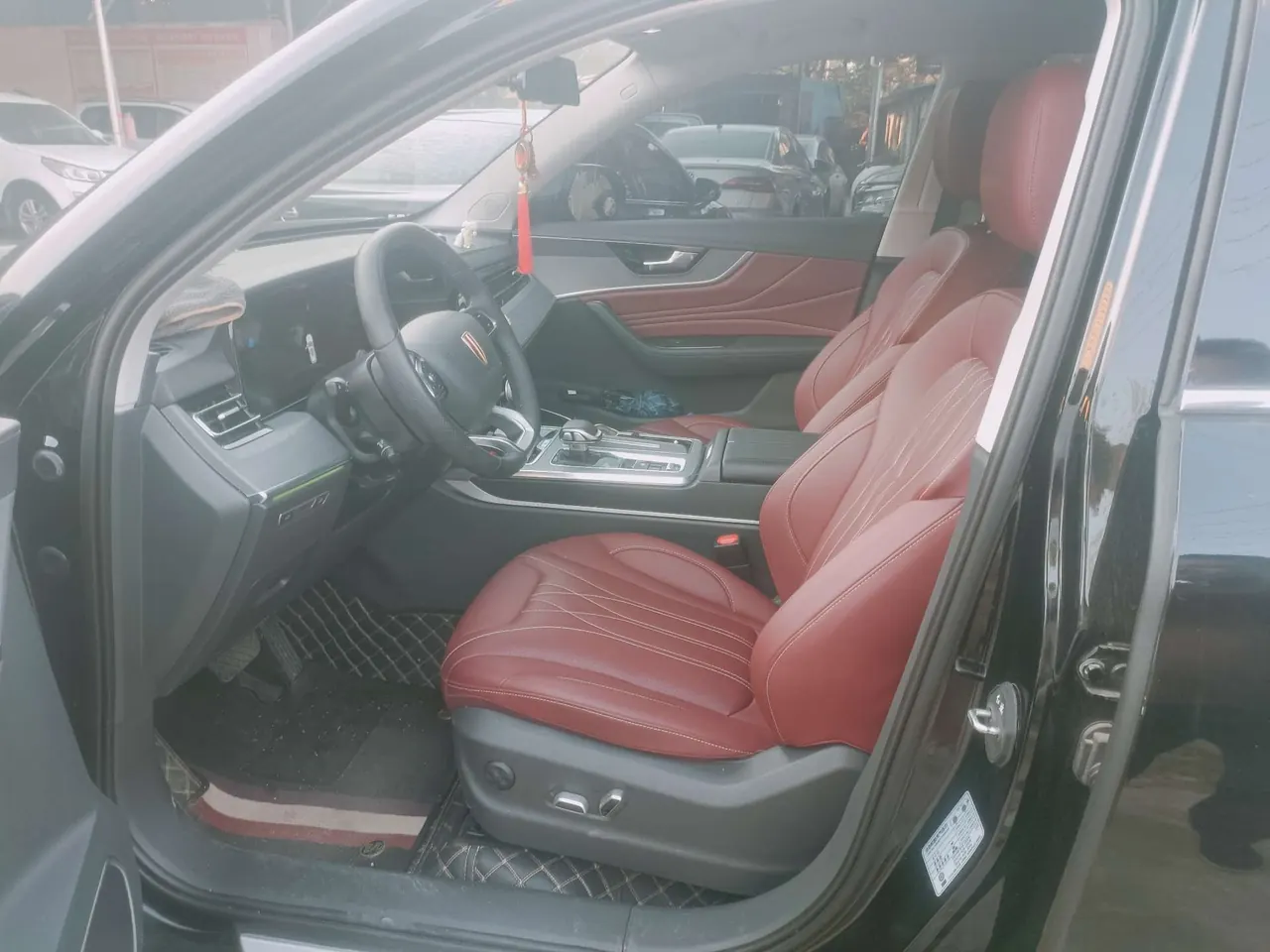 HongQi 2025 HS5 2.0T Two-Drive Flag Enjoy Pro Edition Automatic Gear 3