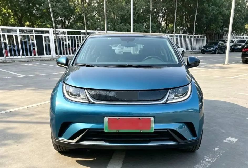 BYD 2024 Dolphin Glory Edition 420km Fashion Edition Automatic Gear 2