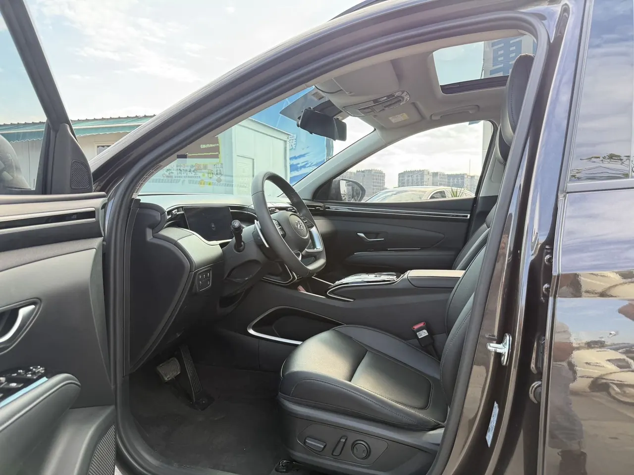 Hyundai 2021 Tousheng L 1.5T LUX Premium Edition Automatic Gear 3