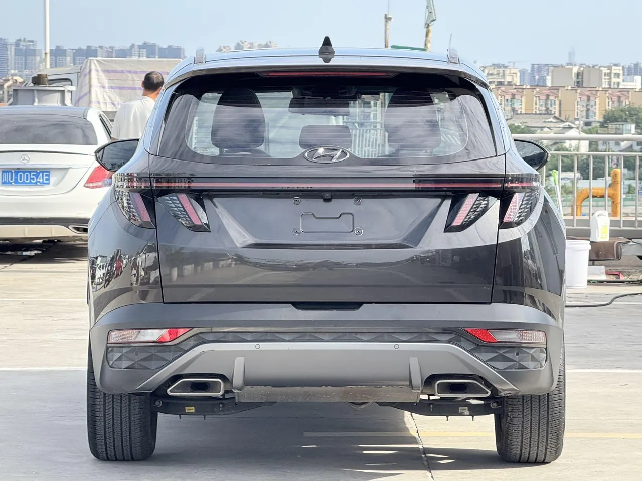 Hyundai 2021 Tousheng L 1.5T LUX Premium Edition Automatic Gear 8
