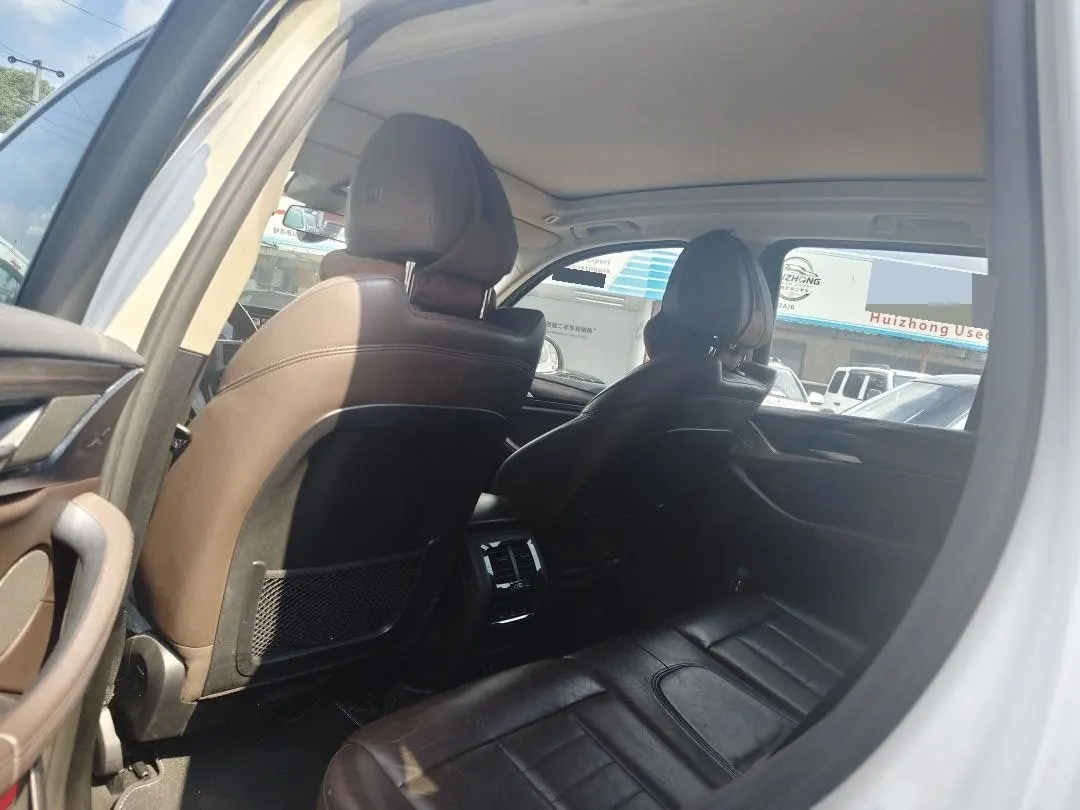 BMW 2021 X3 xDrive28i 2.0T M sports suit (changed) automatic gear 5