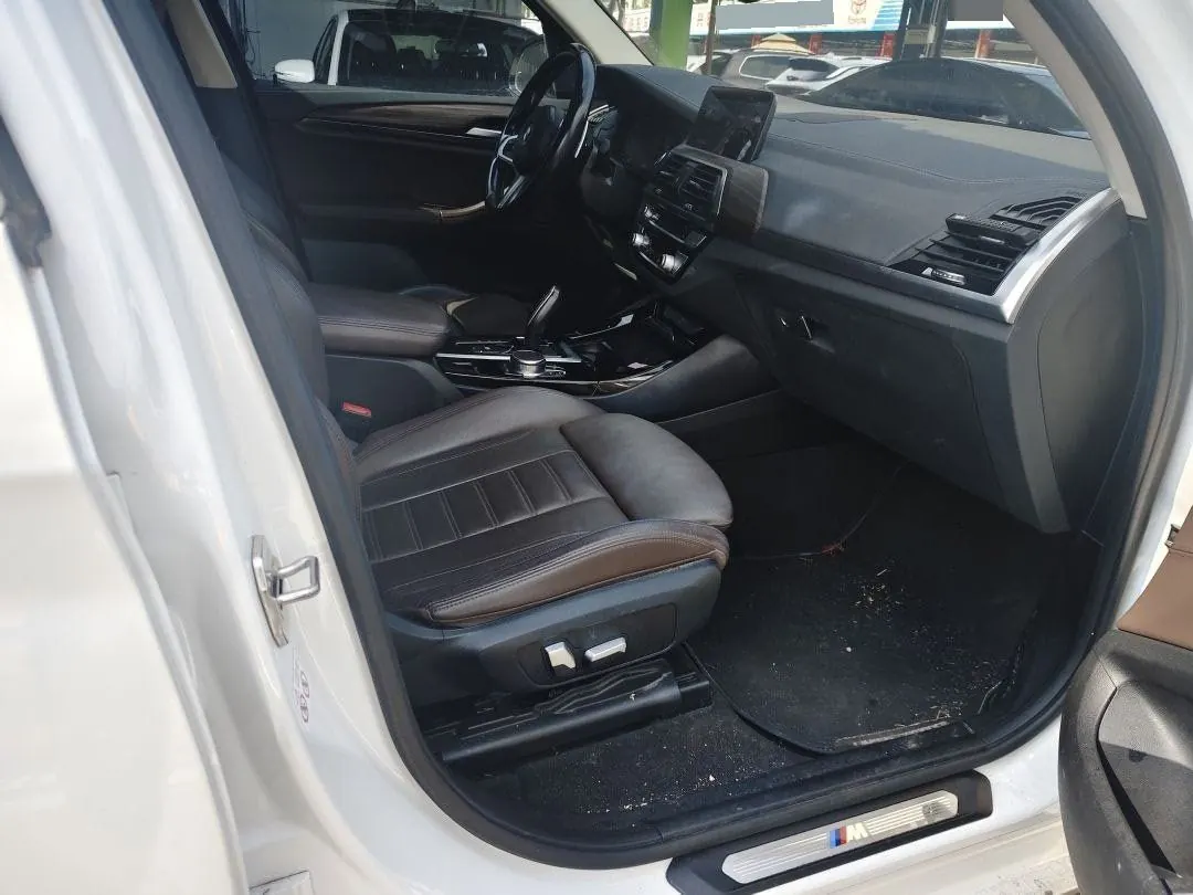 BMW 2021 X3 xDrive28i 2.0T M sports suit (changed) automatic gear 6
