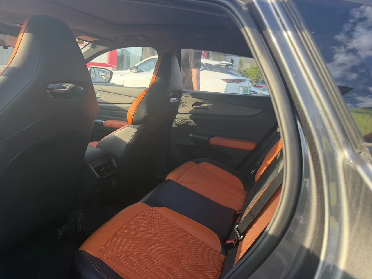 ChangAn 2024 UNI-V 2.0T High Energy Edition Automatic Gear 5