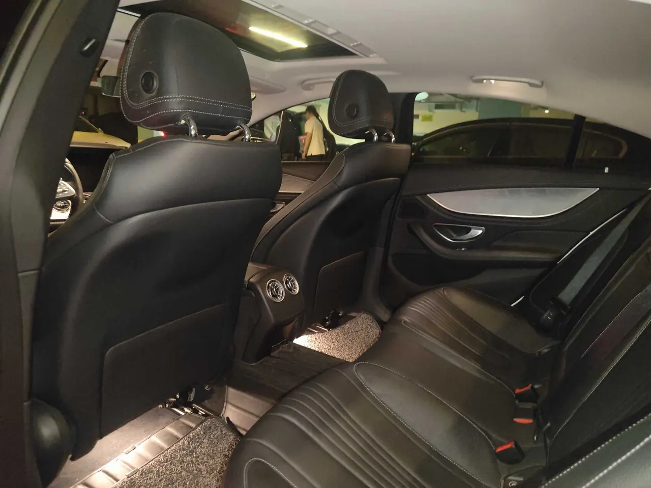 Mercedes Benz CLS (Imported) 2020 CLS 300 2.0T Dynamic Automatic Gear 4