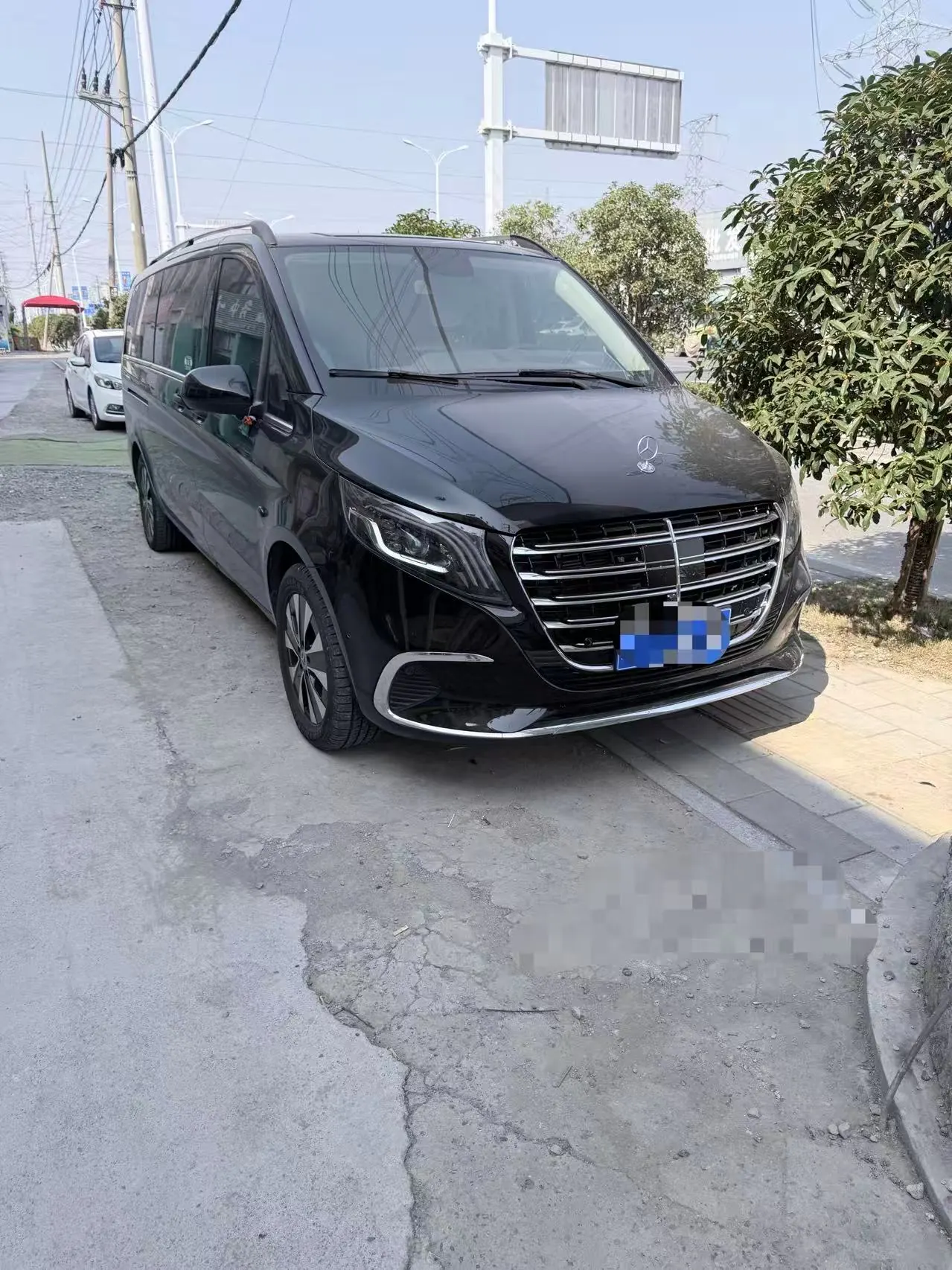 Mercedes Benz 2021 Vito 2.0T Business Edition 7-seat Automatic Gear 2