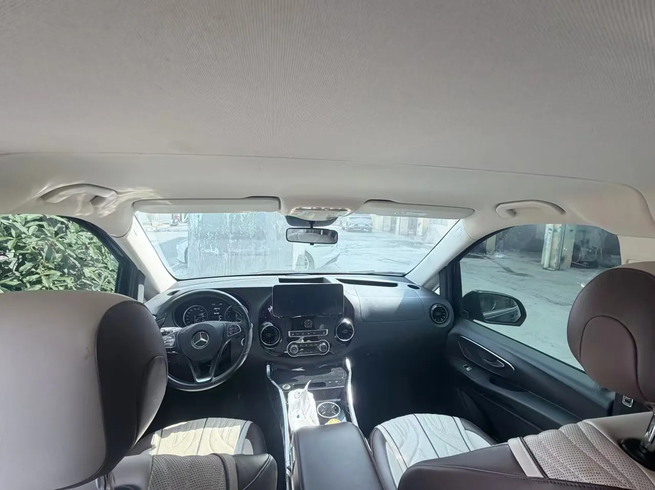Mercedes Benz 2021 Vito 2.0T Business Edition 7-seat Automatic Gear 6