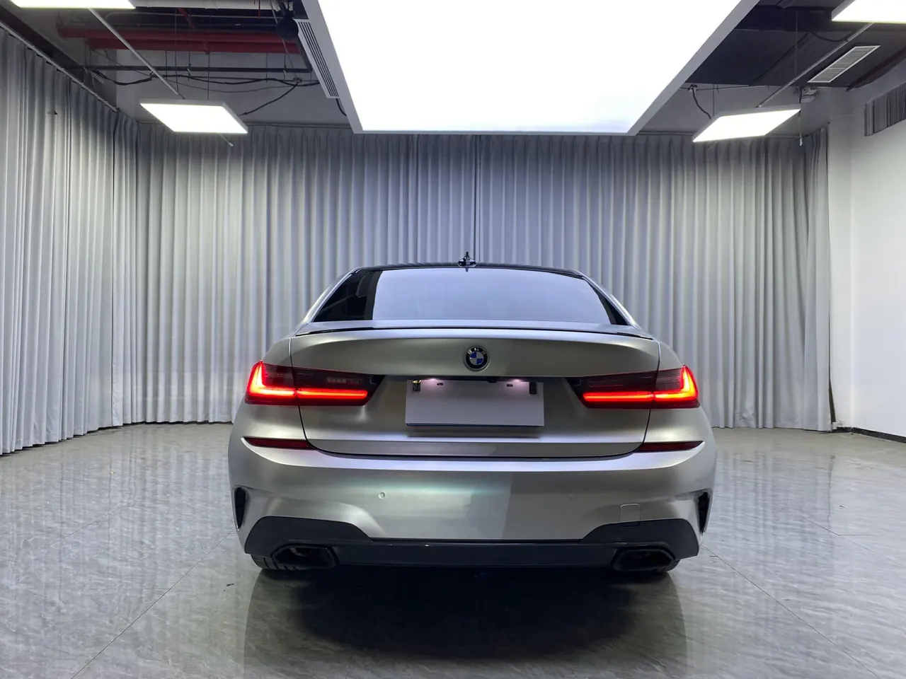 BMW 3 Series 2021 325i 2.0T M Sports Obsidian Night Kit (Changed) Automatic Gear 5