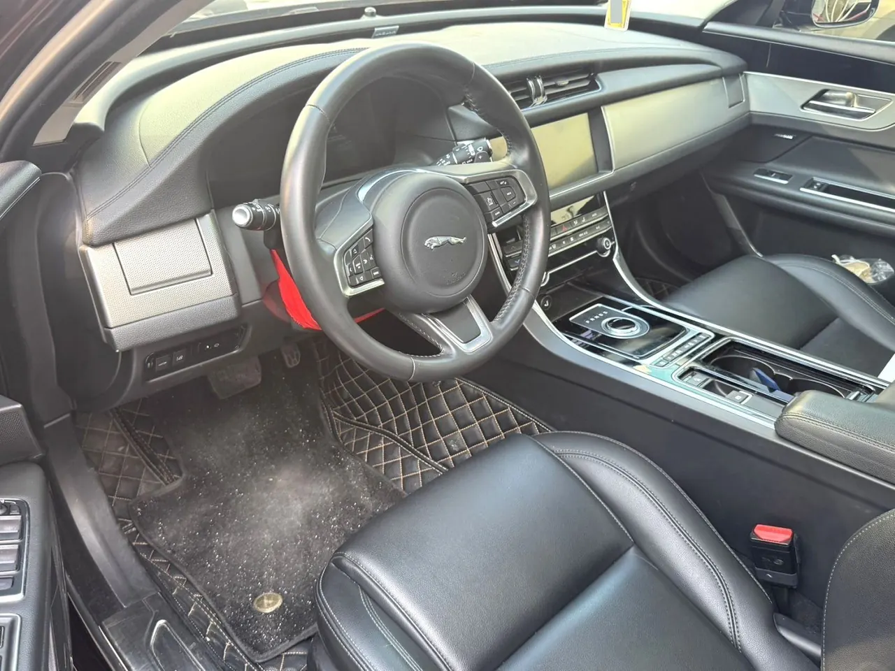 Jaguar 2020 XFL 2.0T P 10000.00g Drive Elite Automatic Gear 3