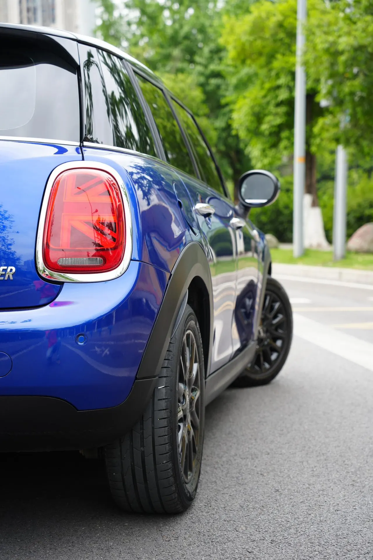 MINI Mini 5-Door (Imported) 2021 Mini Cooper 1.5T Classic Auto 4